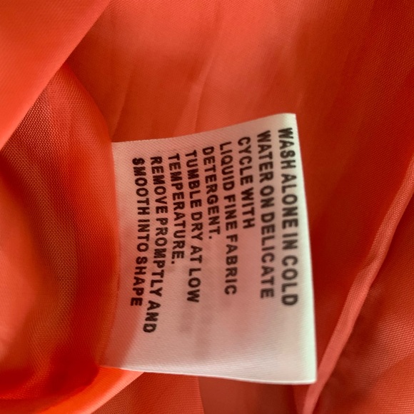 Beautiful leather jacket with bell sleeves - Picture 6 of 7